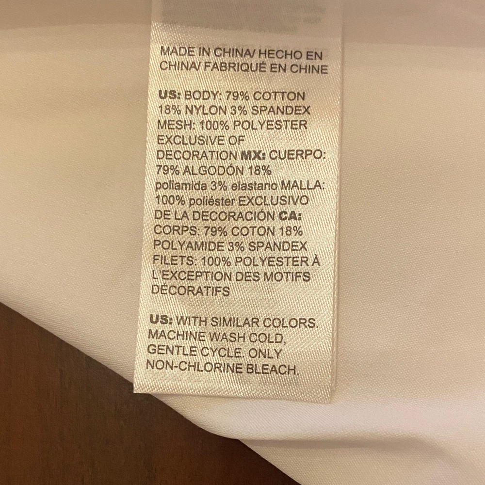 White House Black Market White Lace Yoke Button-Down Shirt - Picture 4 of 11